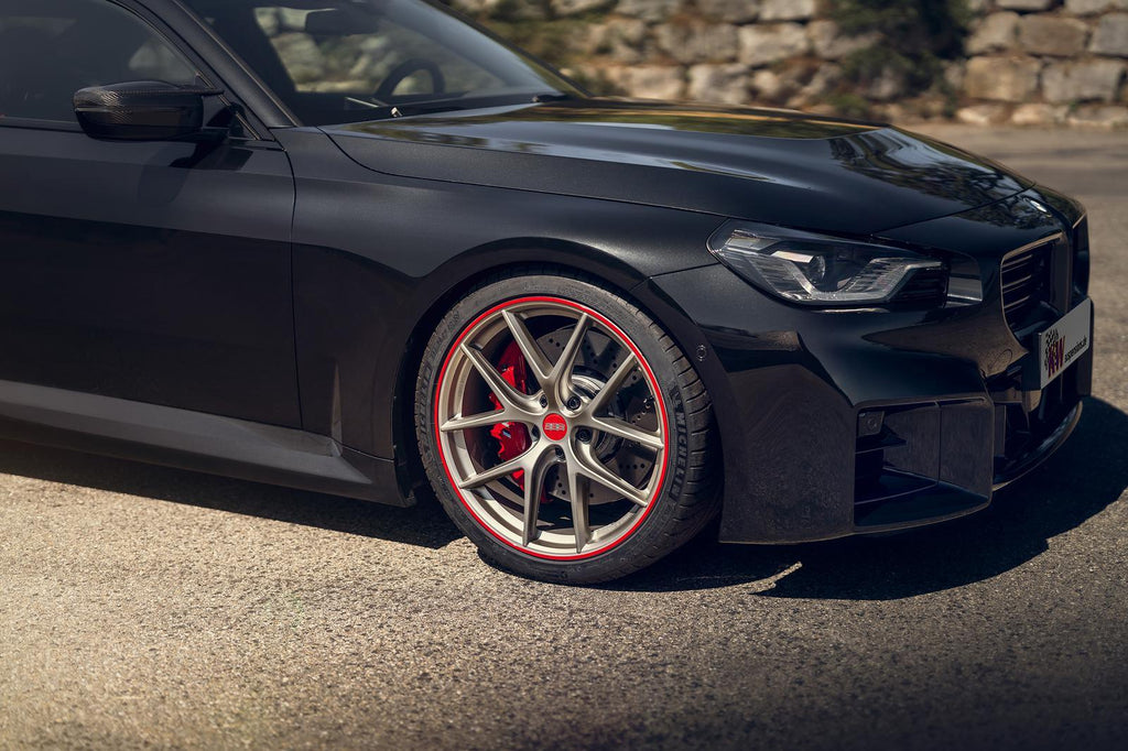 KW Gewindefahrwerk V3 inkl. Stilllegungssatz für BMW M2 G87 - 352200EB - Akrapovic Auspuffanlage