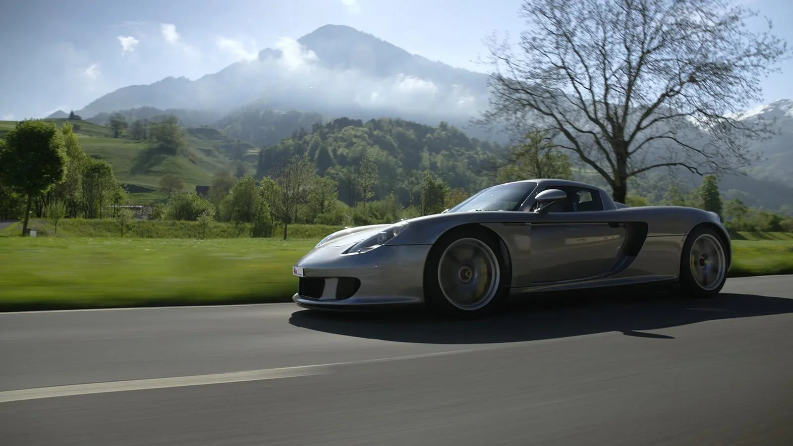 KW Gewindefahrwerk V5 für Porsche Carrera GT 980 - 30971027/30971427 - Akrapovic Auspuffanlage