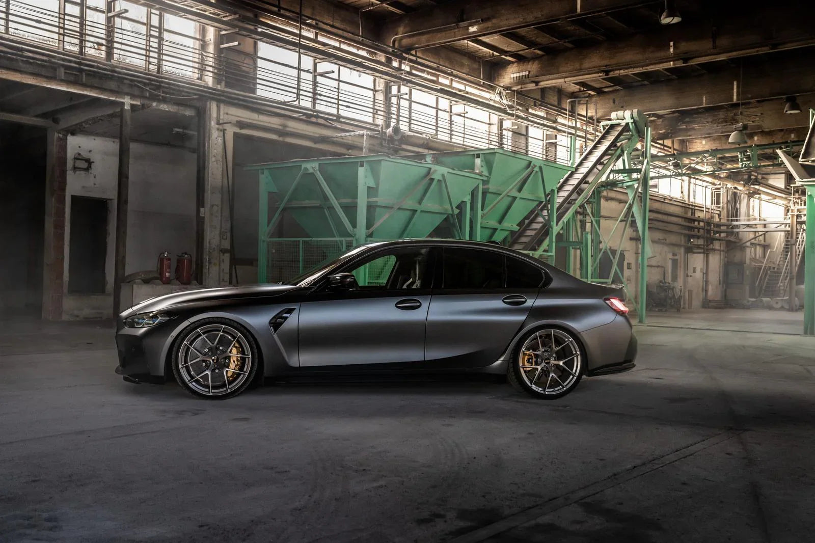KW Gewindefahrwerk V3 inkl. Stilllegungssatz für BMW M3 G80 / M4 G82 - 352200EB - Akrapovic Auspuffanlage