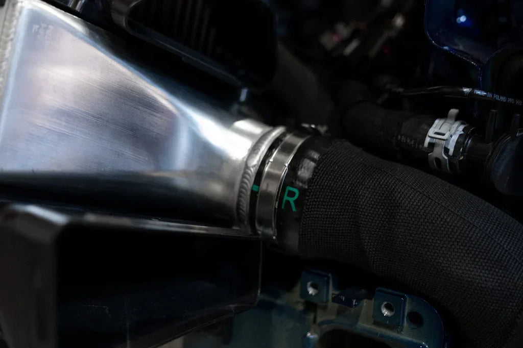 CSF Upgrade Ladeluftkühler für Porsche 992 Turbo / Turbo S - 8188 - Akrapovic Auspuffanlage
