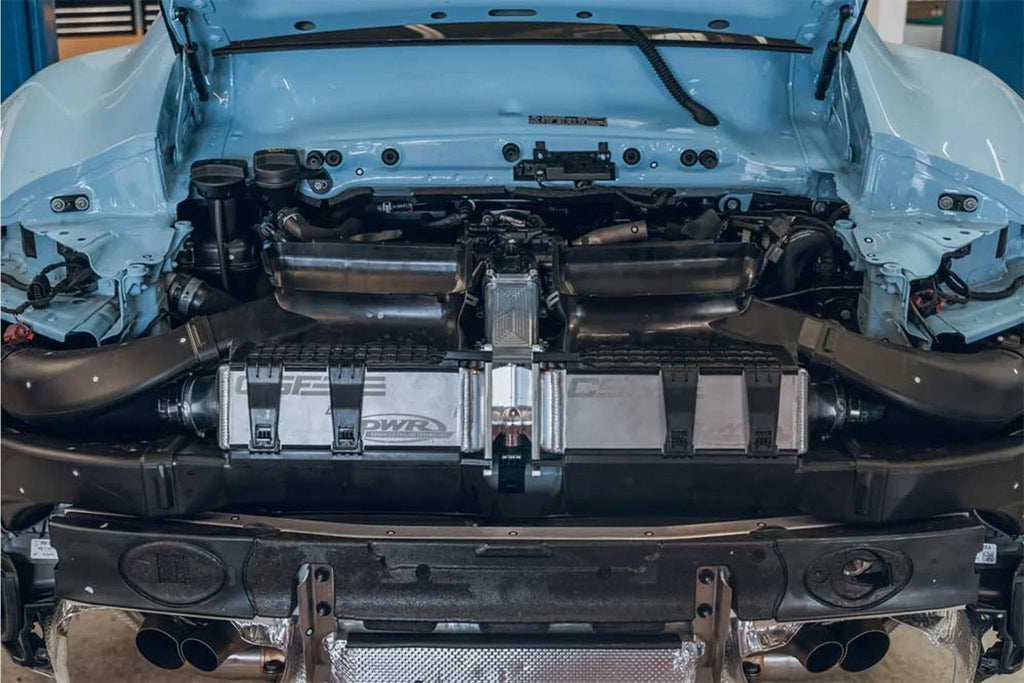 CSF Upgrade Ladeluftkühler für Porsche 992 Turbo / Turbo S - 8188 - Akrapovic Auspuffanlage