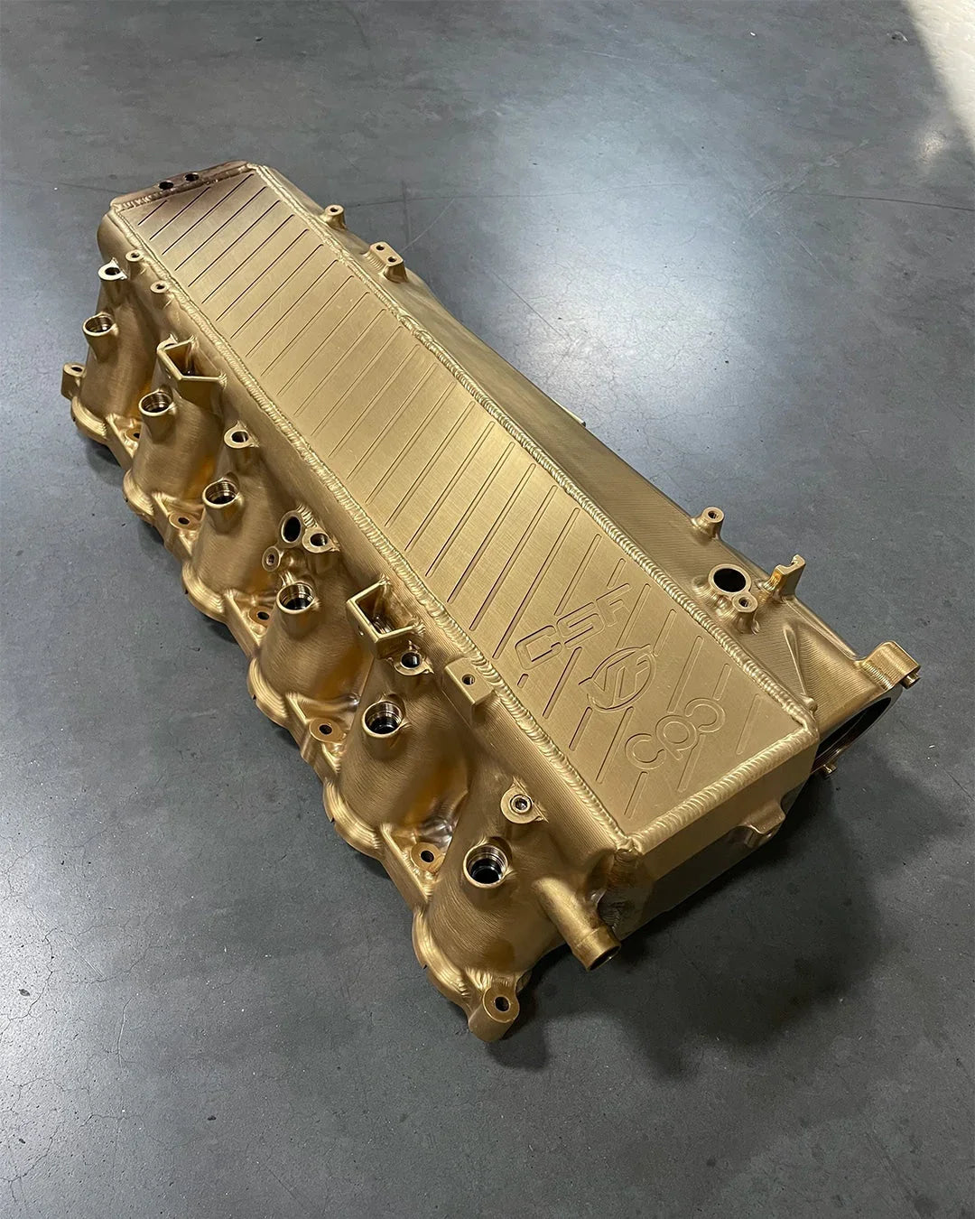 CSF Wasser-Ladeluftkühler für BMW B58 M340i/M440i G20/G21/G22/G23 G2x - 8200/8200C - Akrapovic Auspuffanlage