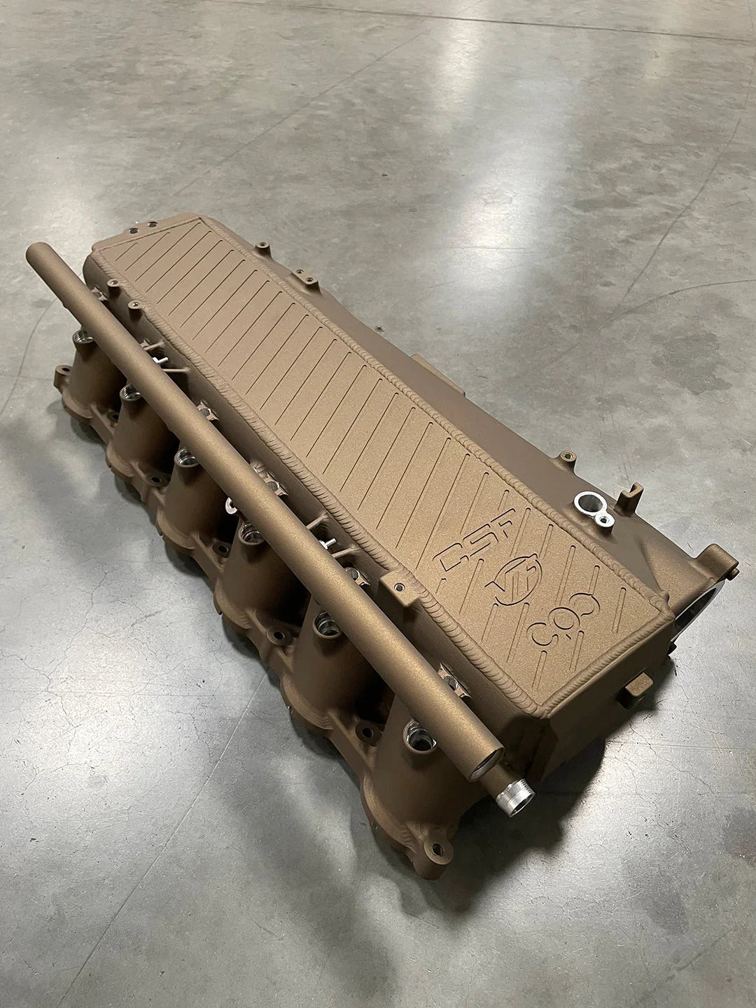 CSF Wasser-Ladeluftkühler Ansaugbrücke für Toyota Supra MK5 A90/A91 B58 - 8200/8200C - Akrapovic Auspuffanlage