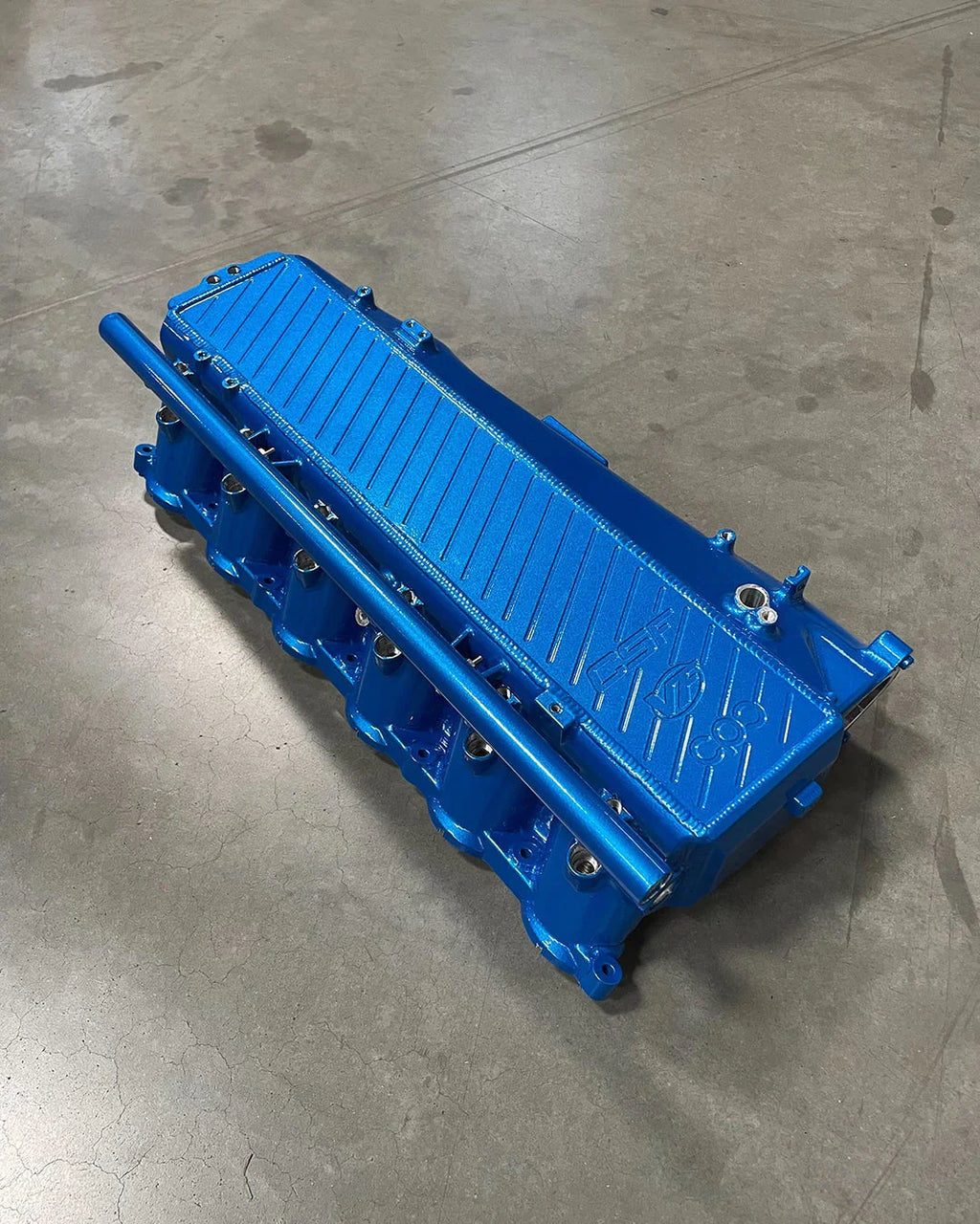 CSF Wasser-Ladeluftkühler Ansaugbrücke für Toyota Supra MK5 A90/A91 B58 - 8200/8200C - Akrapovic Auspuffanlage