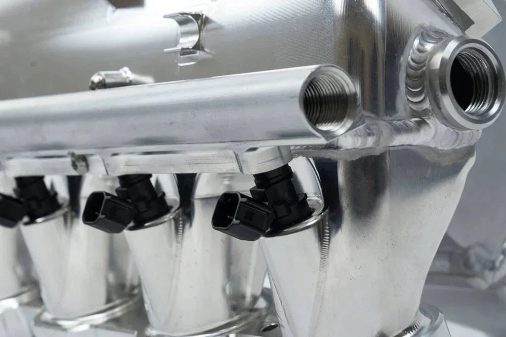 CSF Ladeluftkühler - Manifold für BMW S58 M2 G87 - 8233/8233B/8233C - Akrapovic Auspuffanlage