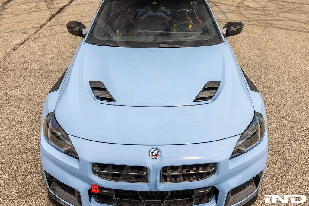 Alpha-N Carbon Clubsport Motorhaube mit Einsatz / Clubsport Hood with Vent für BMW M2 G87 - AN-0735 / AN-0731 - Akrapovic Auspuffanlage