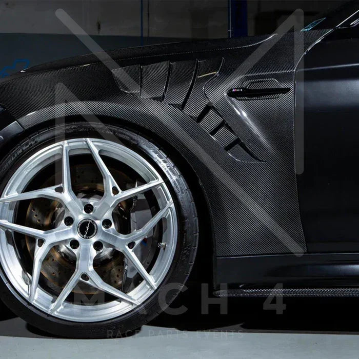 Alpha-N Carbon Kotflügel mit Lüftungsöffnungen Set / Carbon Vented Front Fender Set für BMW M2 F87 / M2 Competition F87 / M2 CS F87 - AN-0521 - Akrapovic Auspuffanlage