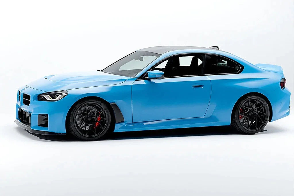 Alpha-N Carbon Kotflügel mit Aero-Blade V2 Set / Carbon Front Fender with Blades V2 Set für BMW M2 G87 - AN-0523 - Akrapovic Auspuffanlage