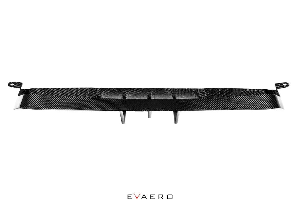 Evaero Eventuri Carbon Aero Kit für BMW M3/M4 F80/F82 - Akrapovic Auspuffanlage
