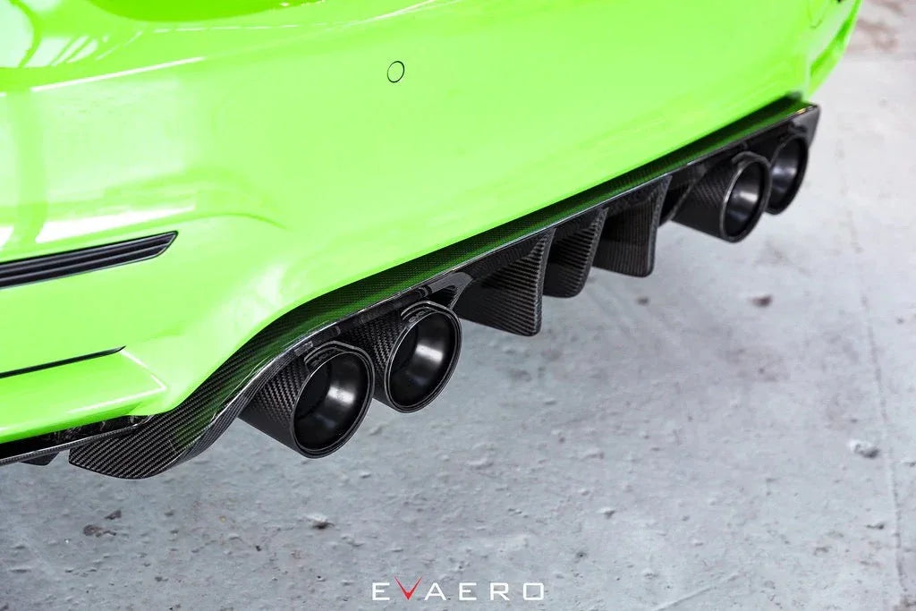 Evaero Eventuri Carbon Diffusor mit Seitenteilen für BMW M3/M4 F80/F82 - EVA-F8XM-DIF - Akrapovic Auspuffanlage