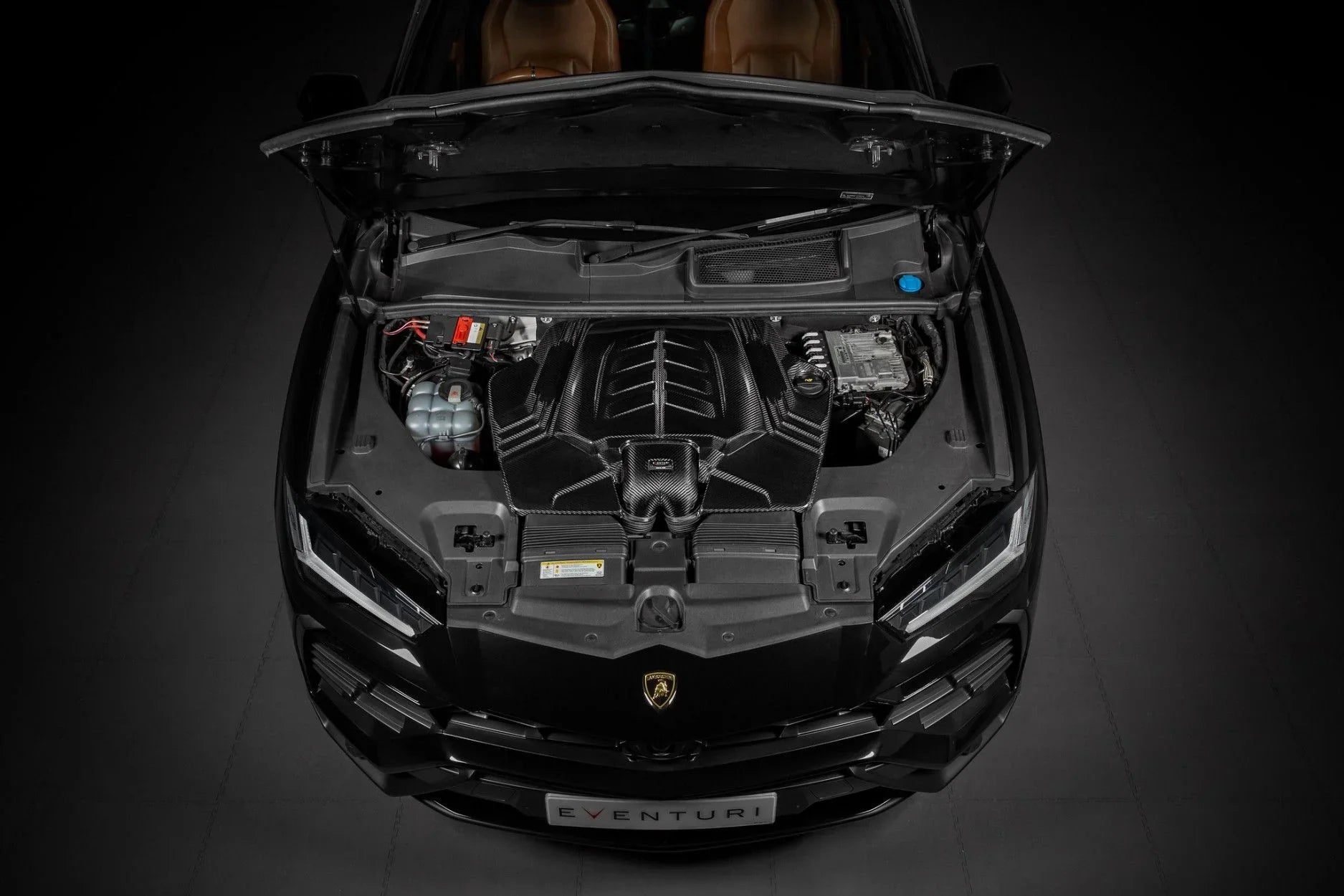 Eventuri Carbon Ansaugsystem für Porsche Cayenne Turbo / Lamborghini Urus / Audi SQ7/SQ8/RSQ8 - 4.0 V8 - Akrapovic Auspuffanlage