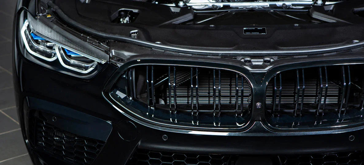 Eventuri Carbon Ansaugsystem V2 für BMW M5 F90 / M8 F91/F92/F93 S63 Motor - Akrapovic Auspuffanlage