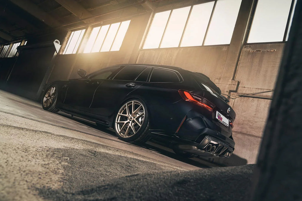 KW Gewindefahrwerk V4 für BMW M3 G81 Touring xDrive / M4 G83 Cabriolet xDrive - 3A7200ER - Akrapovic Auspuffanlage