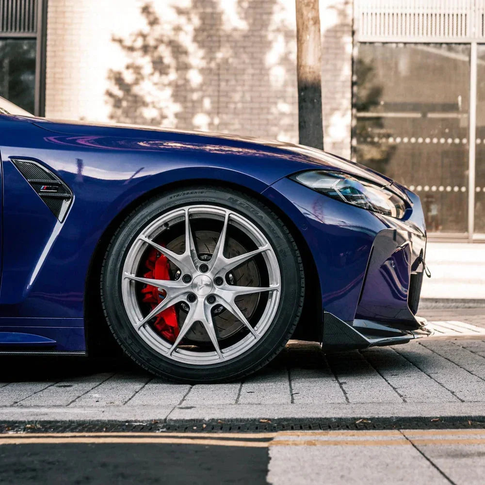 R44/MHC+ Carbon Front Splitter Frontlippe CSL Design für BMW M3 G80/G81 & M4 G82/G83 - Akrapovic Auspuffanlage