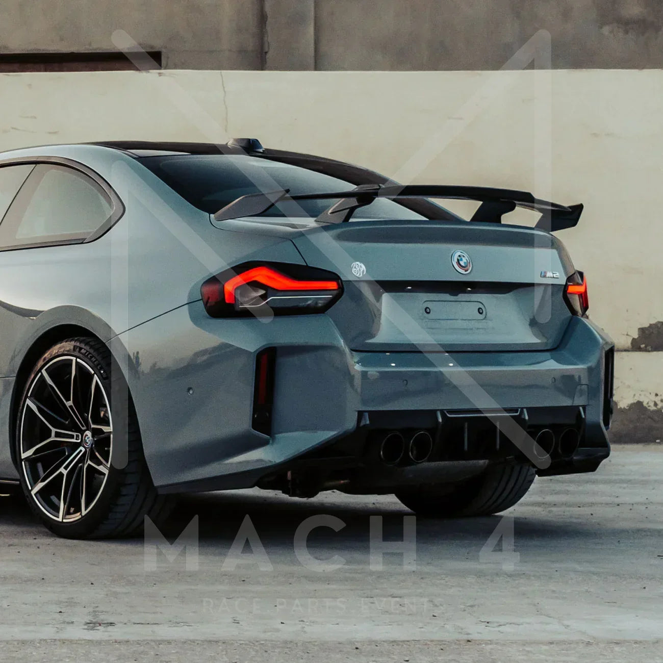 R44/MHC Edition 1 Carbon Diffusor 3-Teilig für BMW M2 G87 - Akrapovic Auspuffanlage